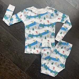 Hanna Andersson Organic Cotton Ski PJs, size 5